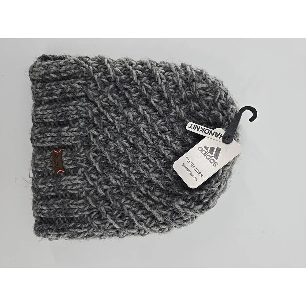 HANDKNIT‎ Adidas Women's Grey Whittier Beanie #5146589 New With Tags!
